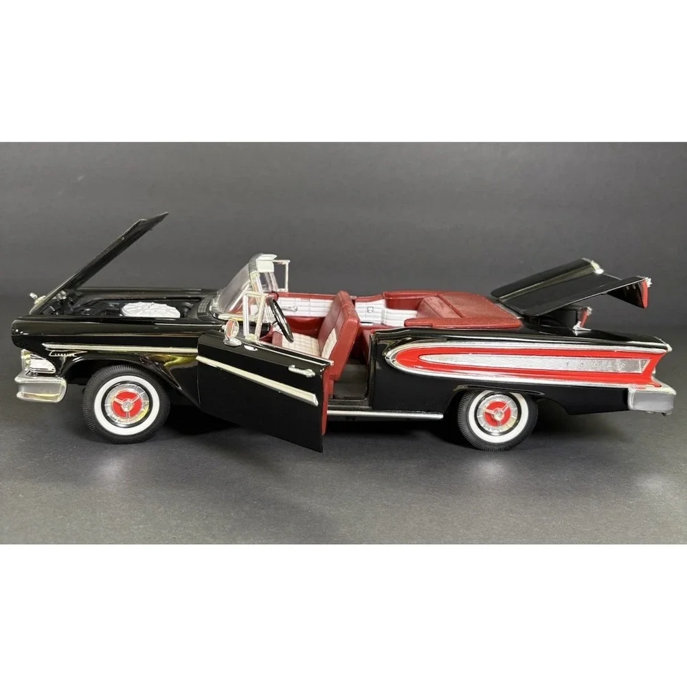 1958 Edsel Citation Convertible 1:18 Diecast Car Black Red No Box